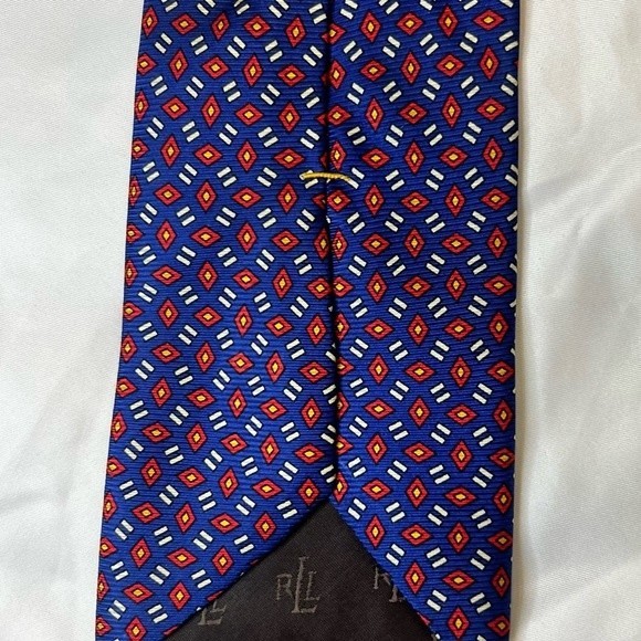 Lauren Ralph Lauren Tie 100% Silk Tie Blue with Red circles pattern Green Tag - Picture 6 of 7